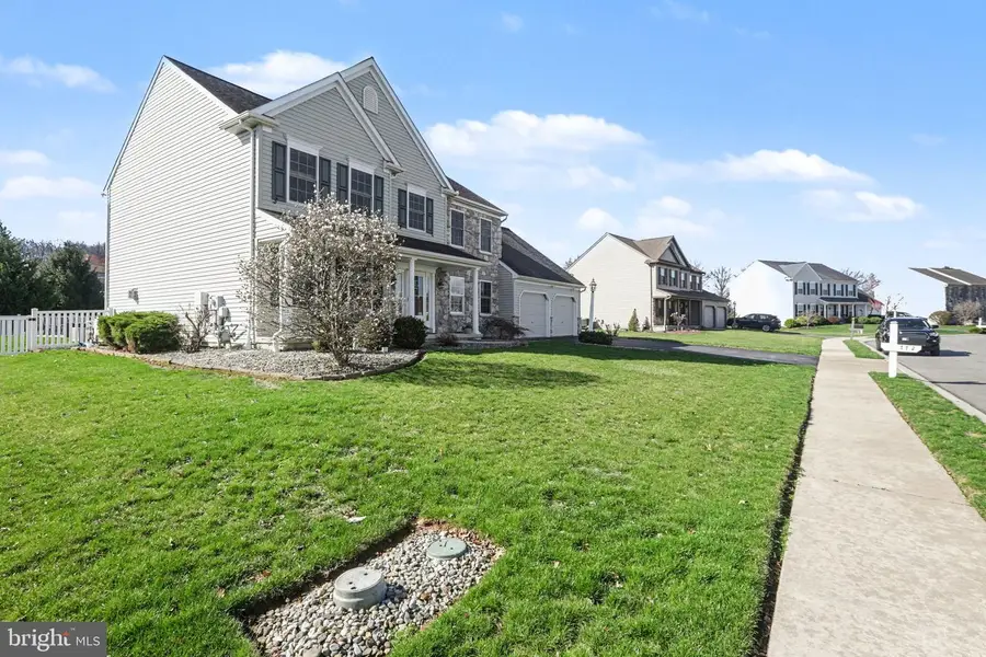 772 Rishel Dr, York, PA 17406 - #3