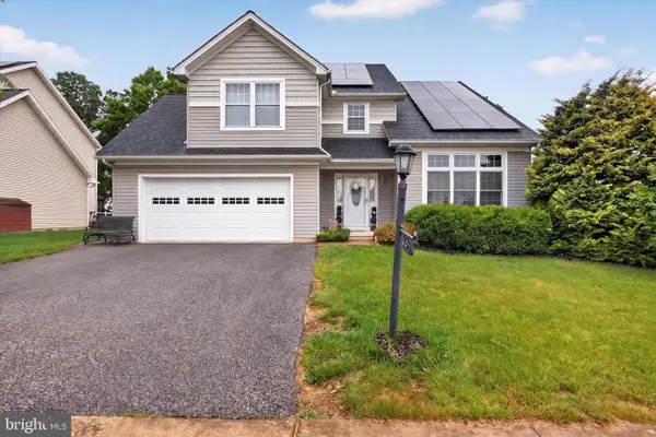 445 Old Stone Way, YORK, PA 17406