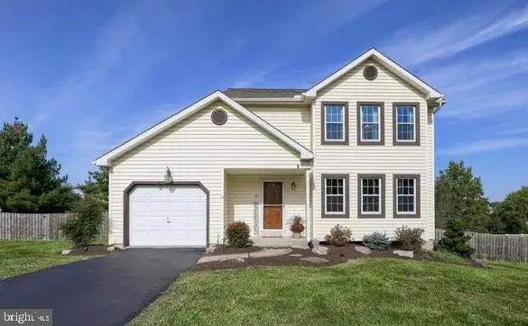 55 Brakeman Dr, STEWARTSTOWN, PA 17363