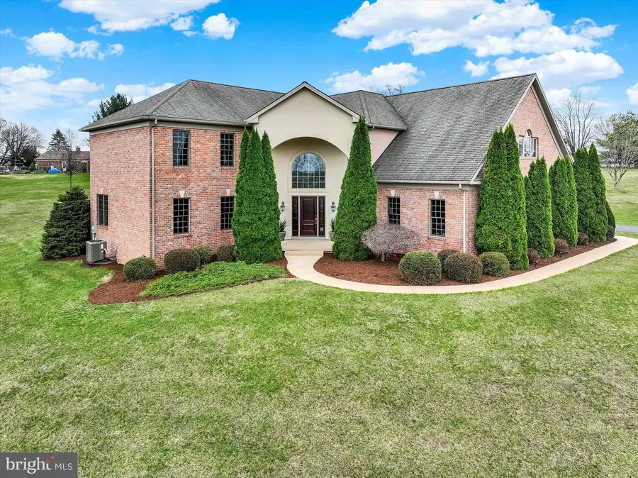 750 Rydell Dr, Dallastown, PA 17313 - #2