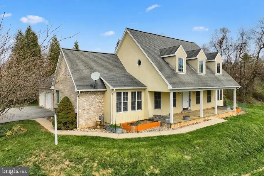 101 Fairfax Dr., York, PA 17403 - #3