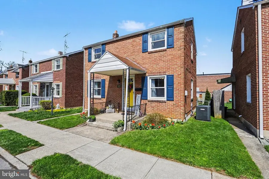 1119 E Poplar St, York, PA 17403 - #2