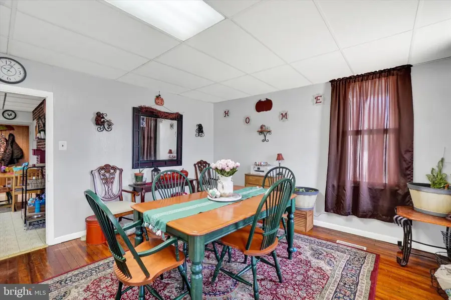 298 N Main St, Yoe, PA 17313 - #3