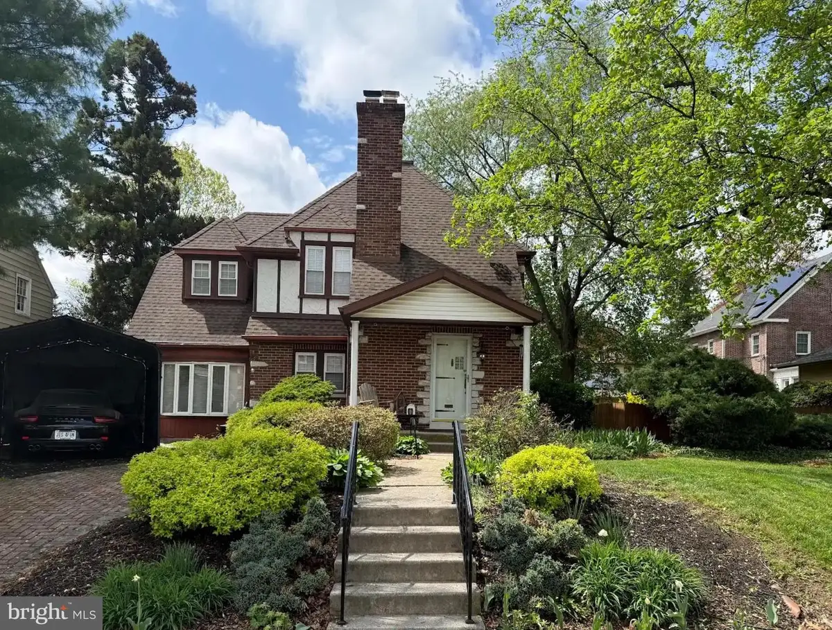 102 S Ogontz St, York, PA 17403 - #1