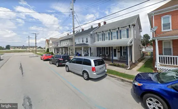 14 Fair Ave, HANOVER, PA 17331