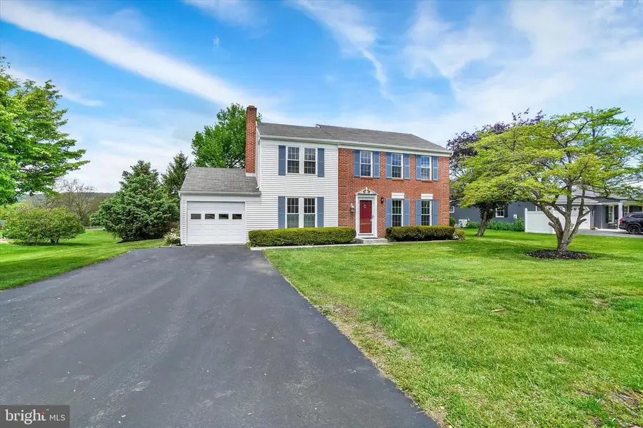 4497 Cedarwood Dr, York, PA 17402 - #2
