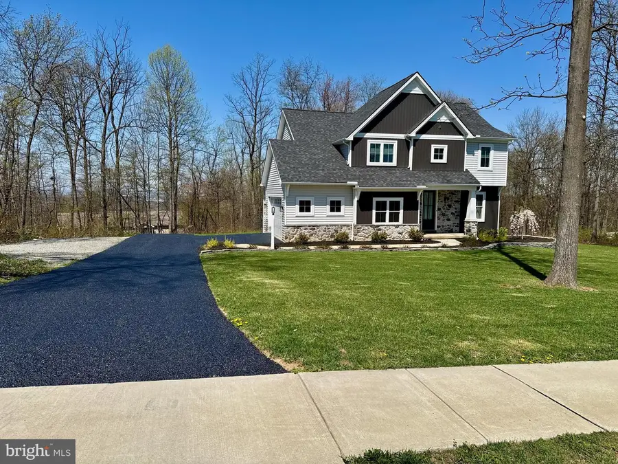 4413 Lynwood Dr, Spring Grove, PA 17362 - #2