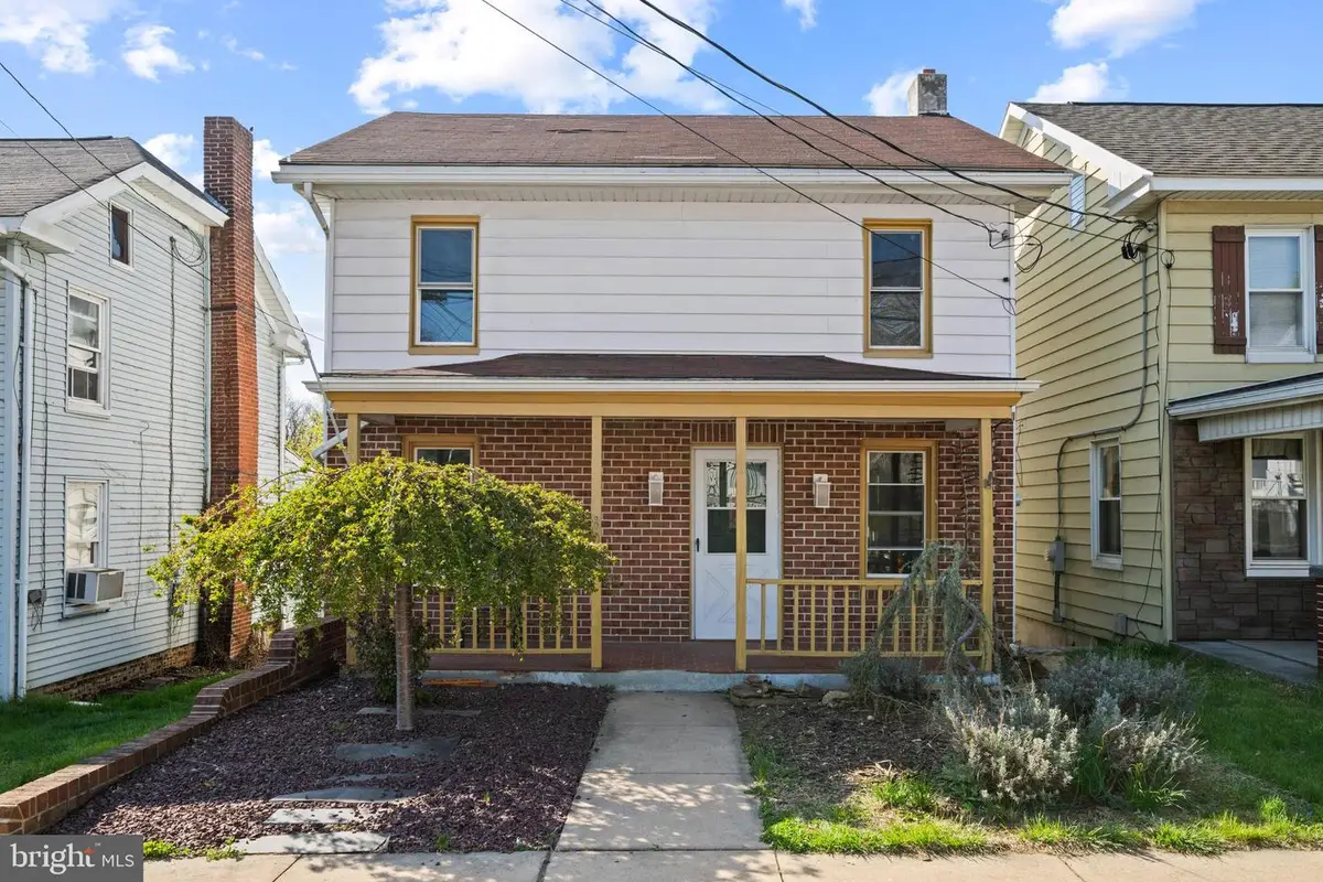 80 Main St, Yorkana, PA 17406 - #1