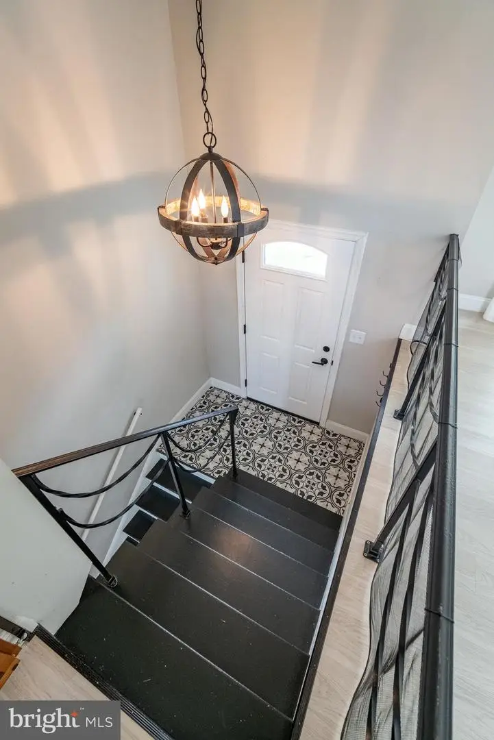 907 Marbrook Ln, York, PA 17404 - #2
