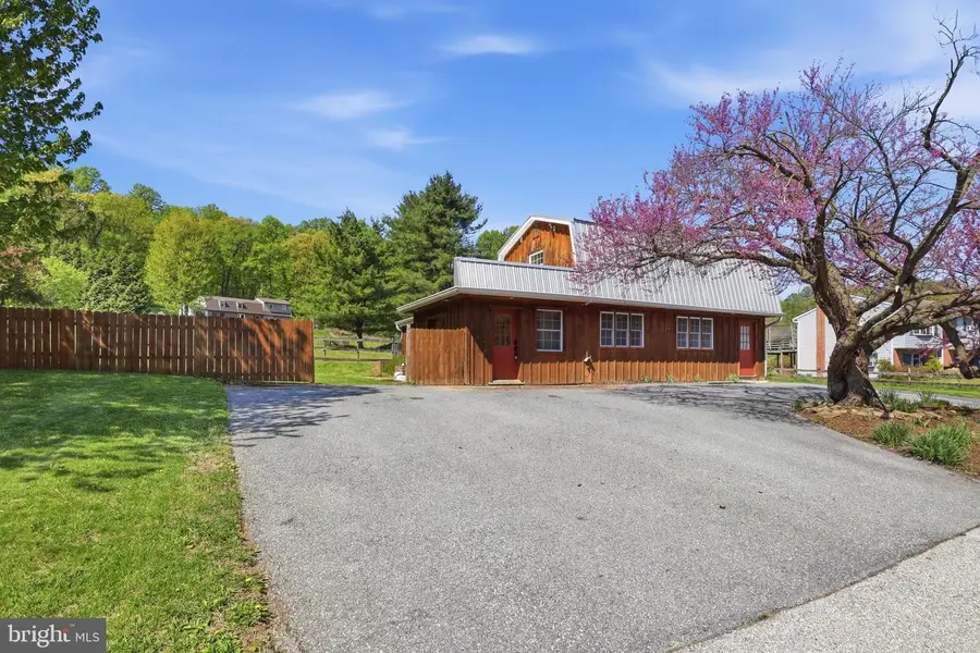 625 Pleasant View Rd, Lewisberry, PA 17339 - #2