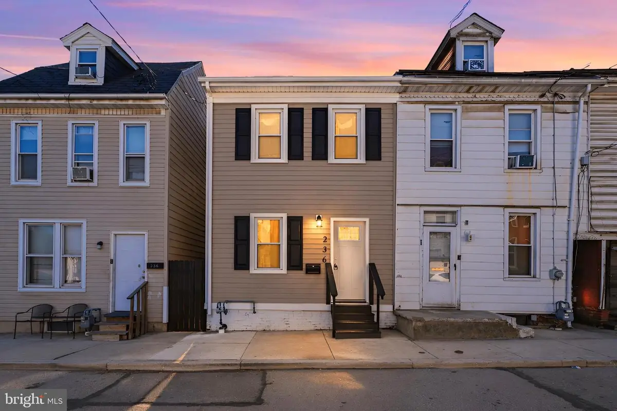 236 S Hartley St, York, PA 17401 - #1