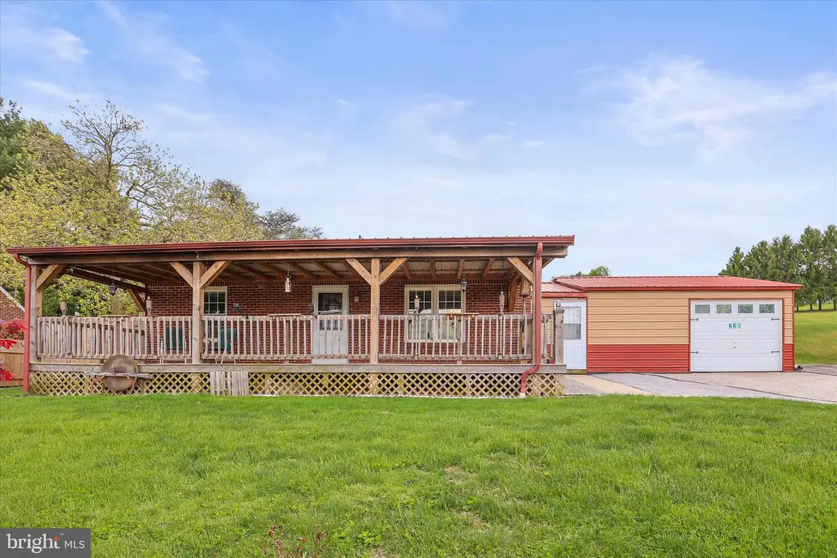 230 W Ore St, Loganville, PA 17342 - #1