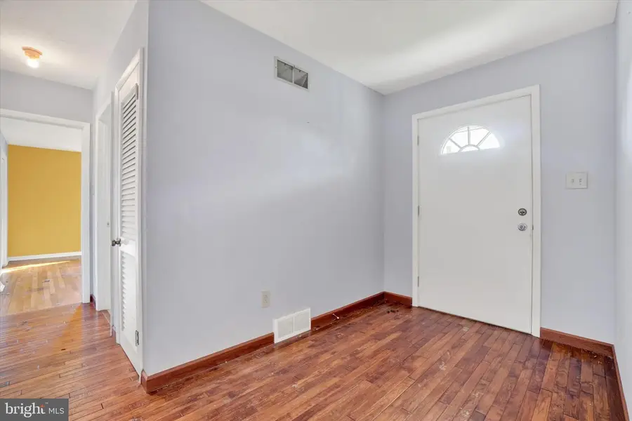 2081 Park St, Dover, PA 17315 - #3