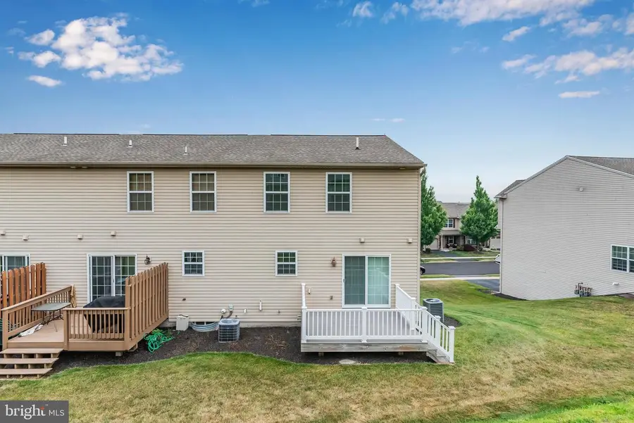 324 Weatherstone Dr, New Cumberland, PA 17070 - #3