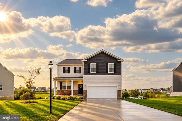 71 Eneface Crst, HANOVER, PA 17331