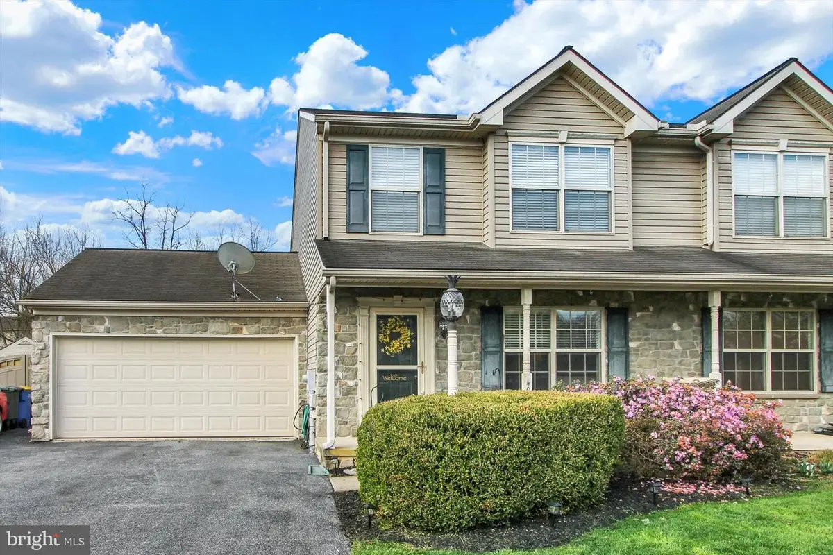 4032 Jules Ln, Dover, PA 17315 - #1