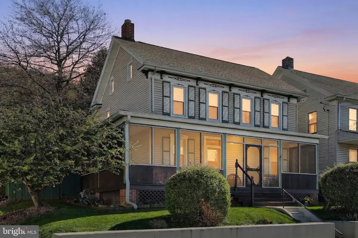 157 W Main St, Windsor, PA 17366 - #1