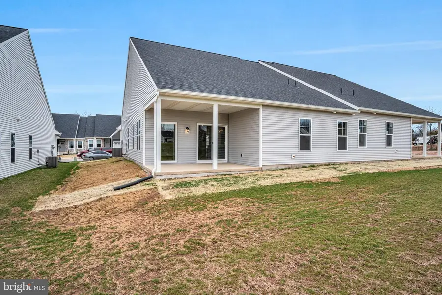 862 Shadowbrooke Dr, Dover, PA 17315 - #2