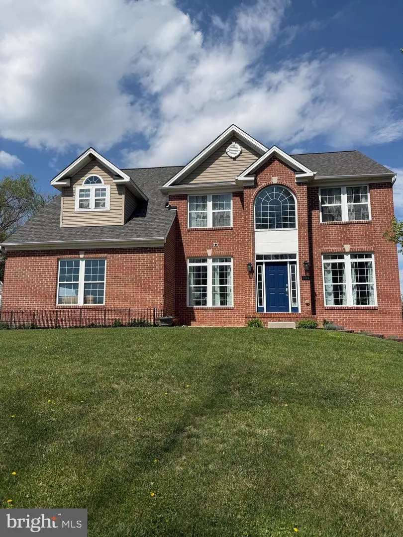 1080 Cranberry Ln W, York, PA 17402 - #1