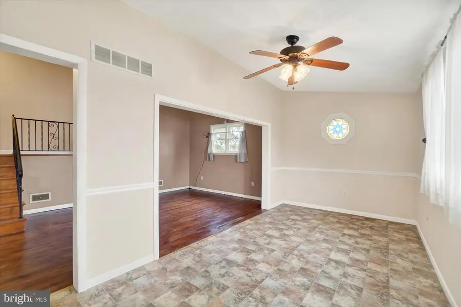 310 Herman St, York, PA 17404 - #3