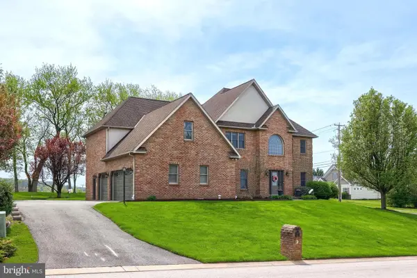 2702 Chestnut Run Rd, YORK, PA 17402