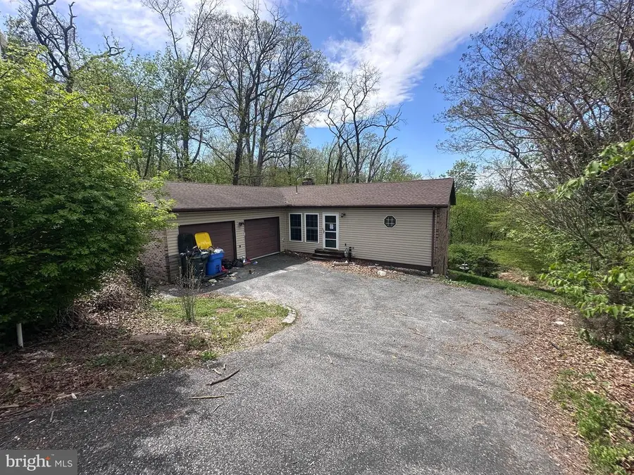 1711 Paulson Dr, York, PA 17406 - #2