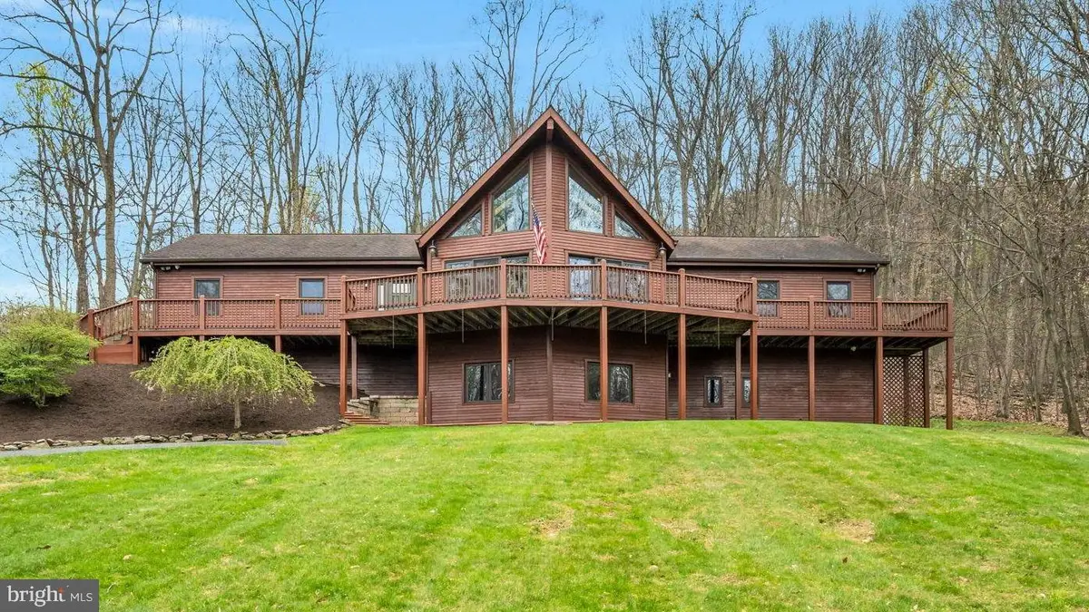 635 Gap Rd, Lewisberry, PA 17339 - #1