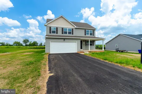 322 Valley View Cir #138, YORK, PA 17408