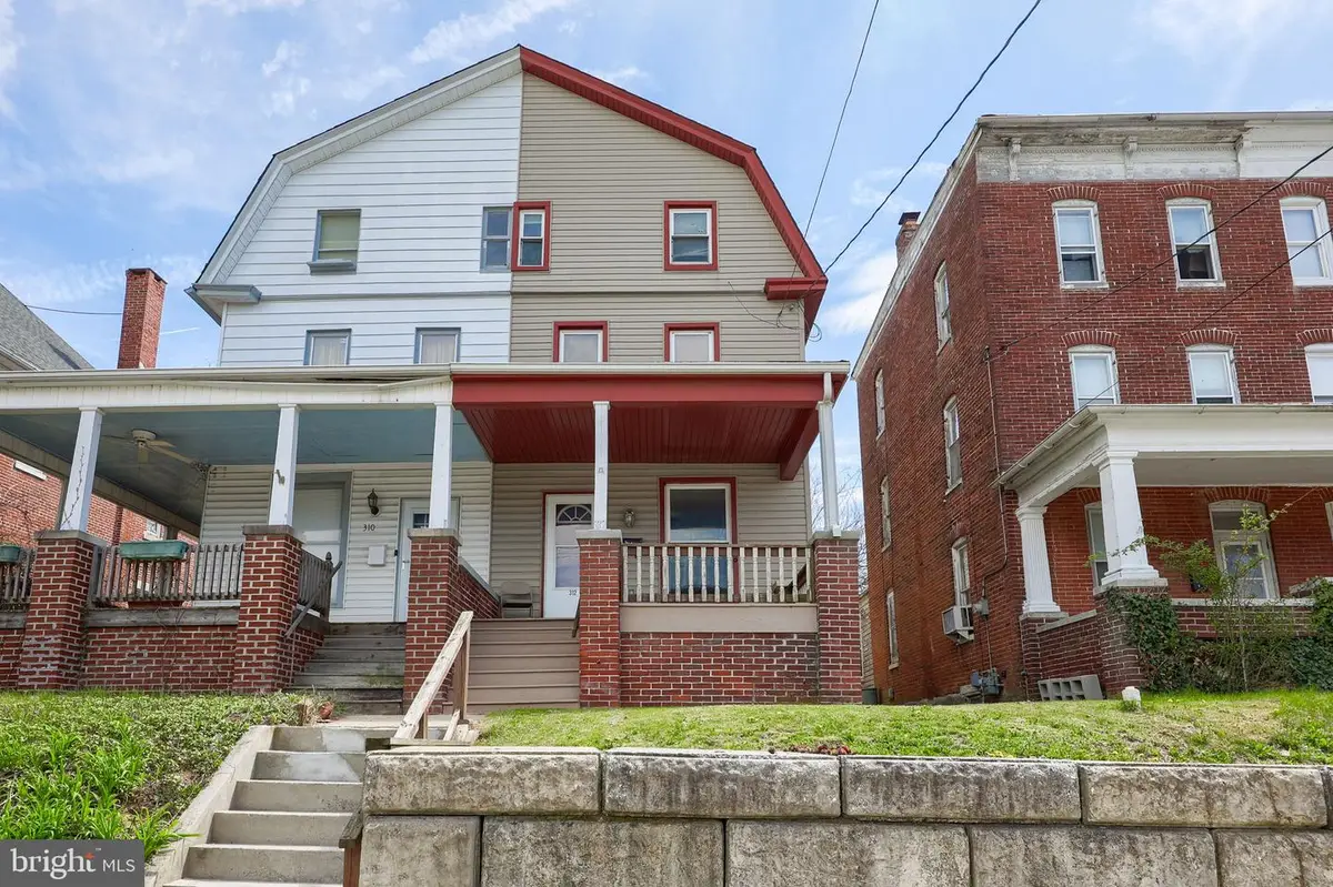 312 W Broadway, Red Lion, PA 17356 - #1