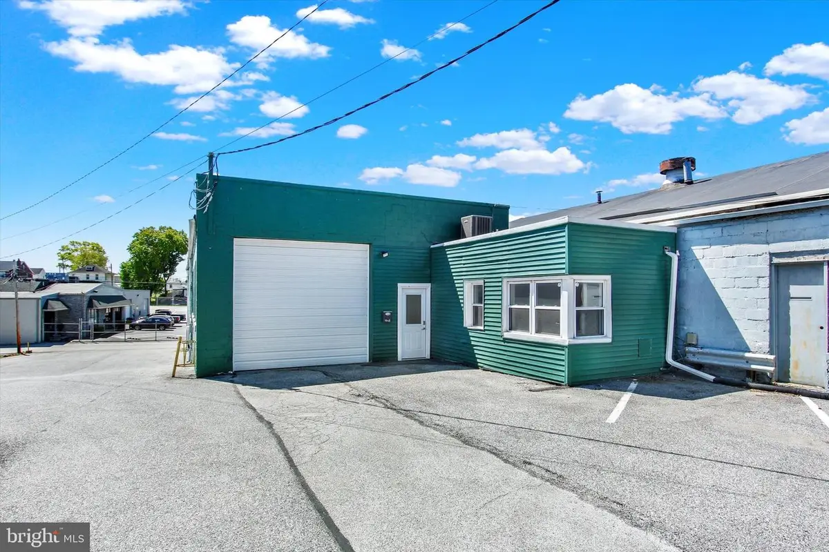 1880 W Market St, York, PA 17404 - #1
