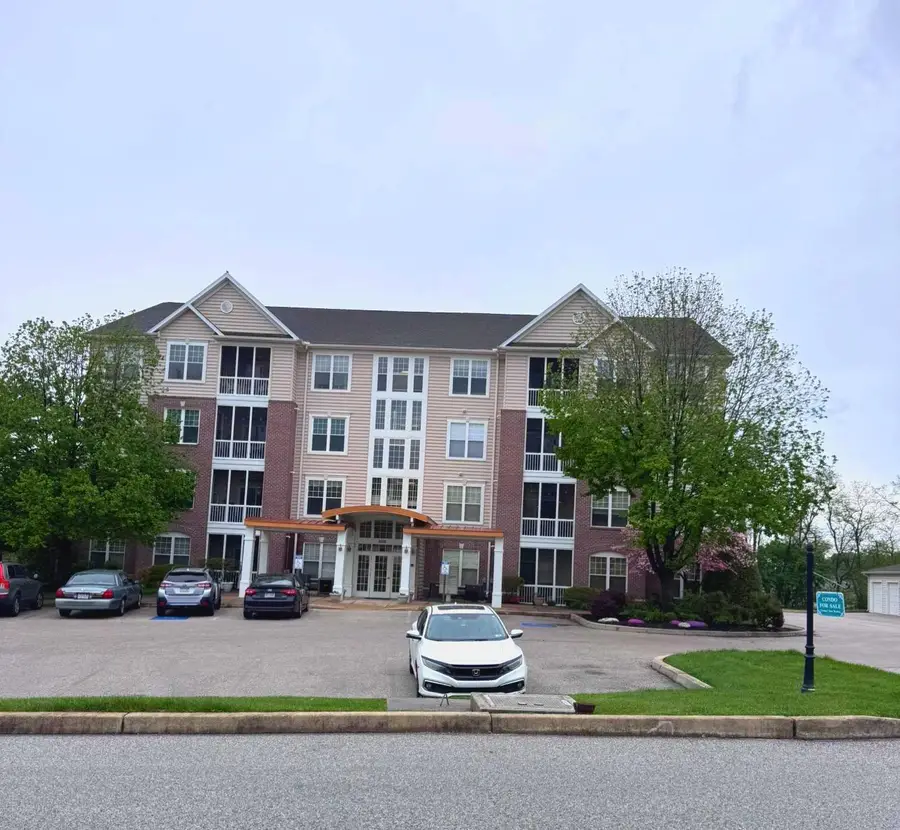 1010 Crest Way #103, York, PA 17403 - #2