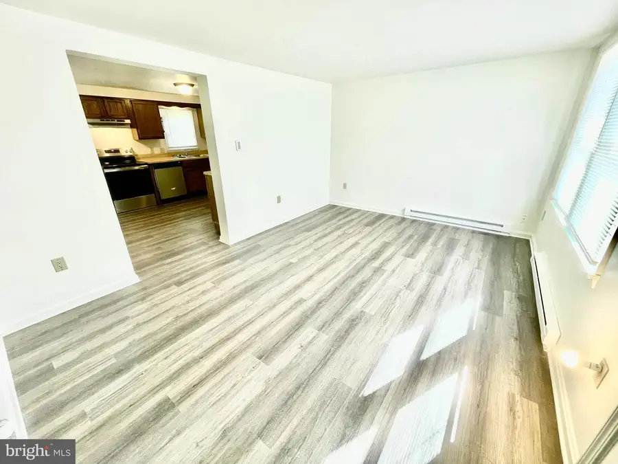 25 Camelot Ct, Stewartstown, PA 17363 - #3