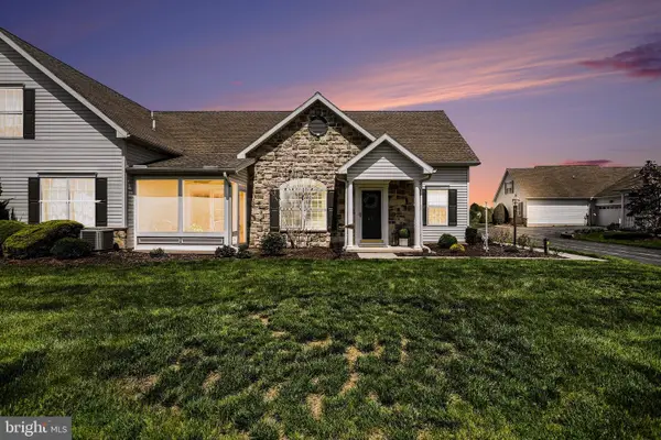 67 S Alpine Dr, YORK, PA 17408