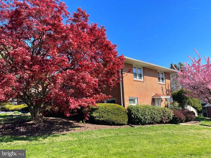 1425 Hill St, York, PA 17403 - #2