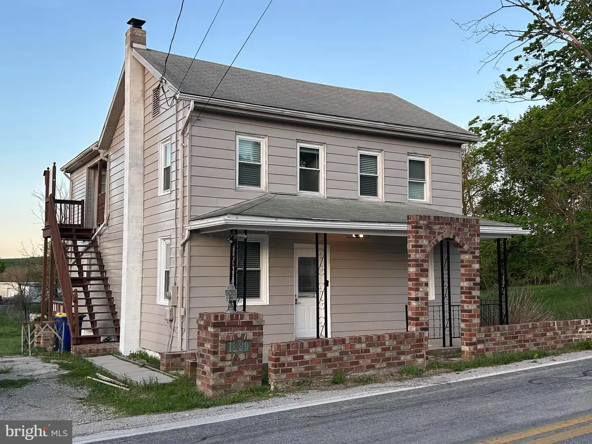 1299 Porters Rd, Spring Grove, PA 17362 - #1