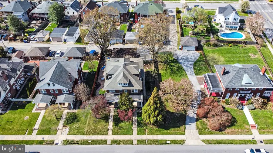 603 Country Club Rd, York, PA 17403 - #2