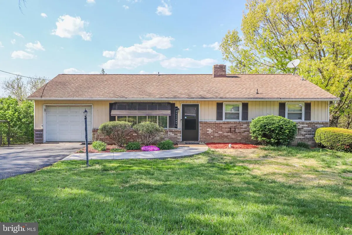 605 Norman, York, PA 17406 - #1