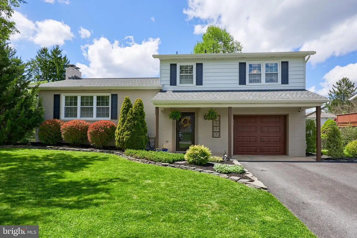 3340 Cranmere Ln, York, PA 17402 - #1