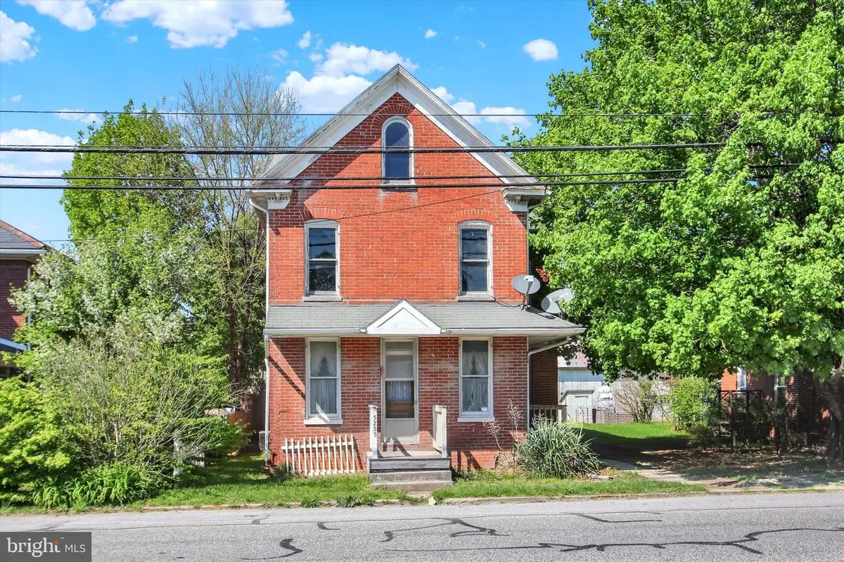 5255 Lincoln Hwy W, Thomasville, PA 17364 - #1