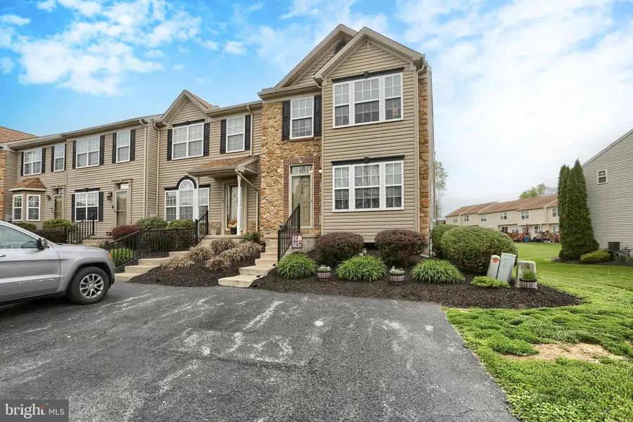 120 E Beaver St, York, PA 17406 - #3