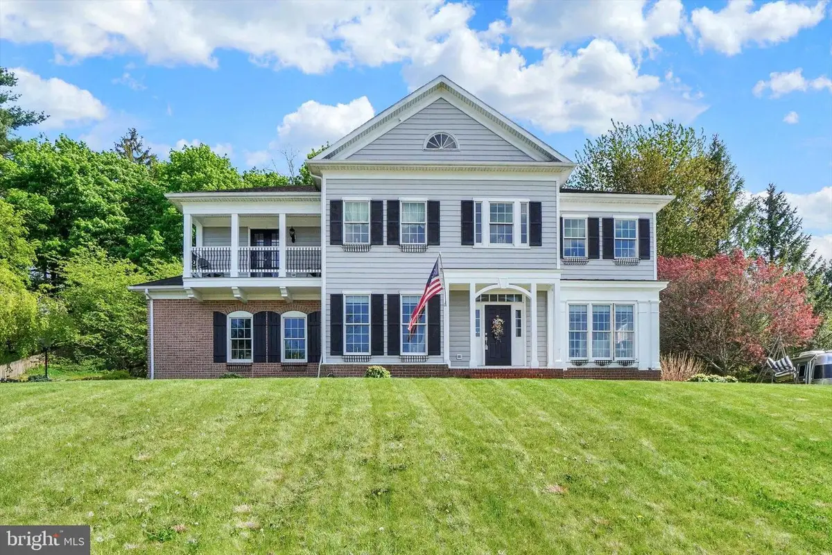 3165 Rexwood Dr, Glen Rock, PA 17327 - #1