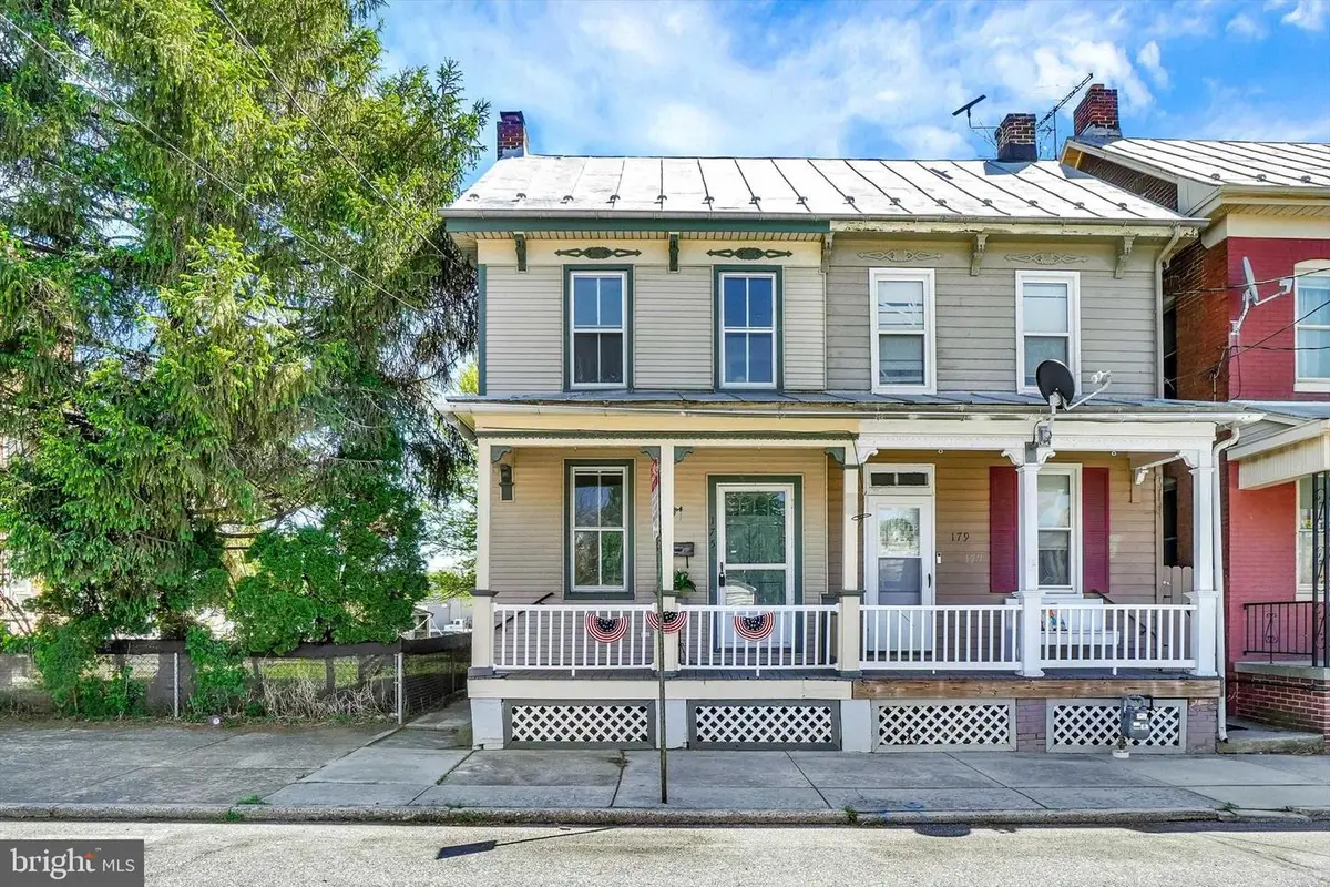 175 S East St, Spring Grove, PA 17362 - #1