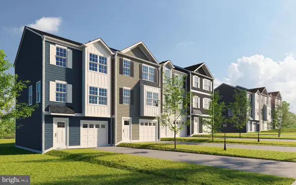 454 Bradford Drive #50, RED LION, PA 17356