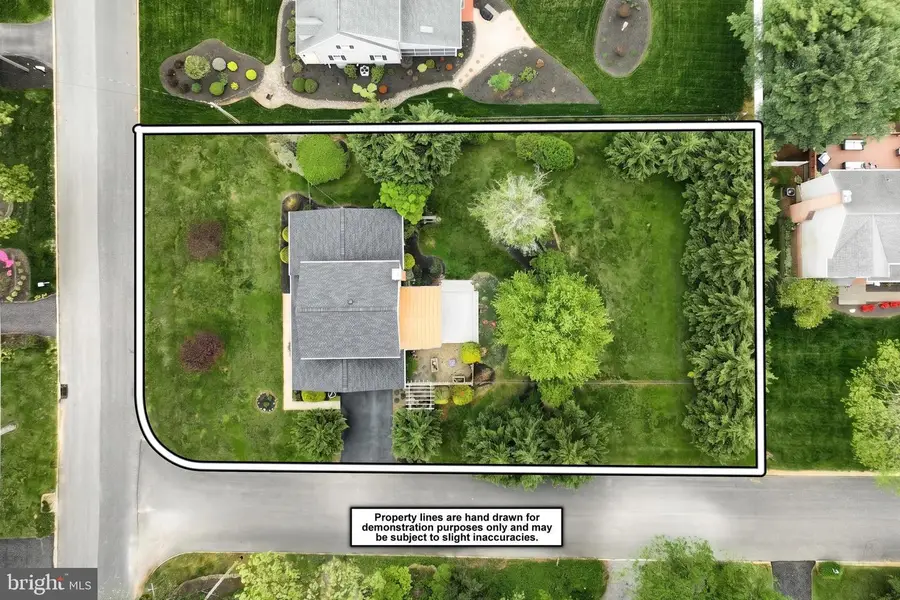 2505 Hepplewhite Dr, York, PA 17404 - #3