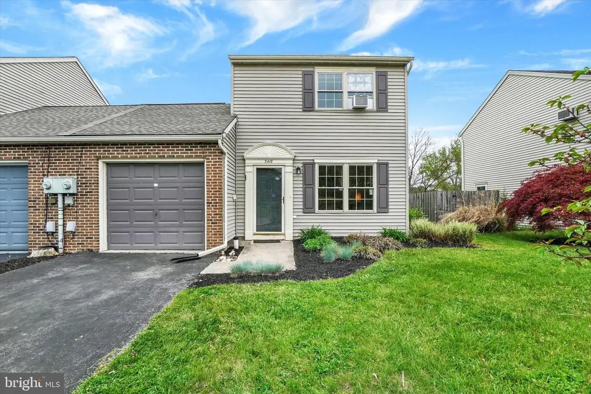 3419 Glen Hollow Dr, Dover, PA 17315 - #1