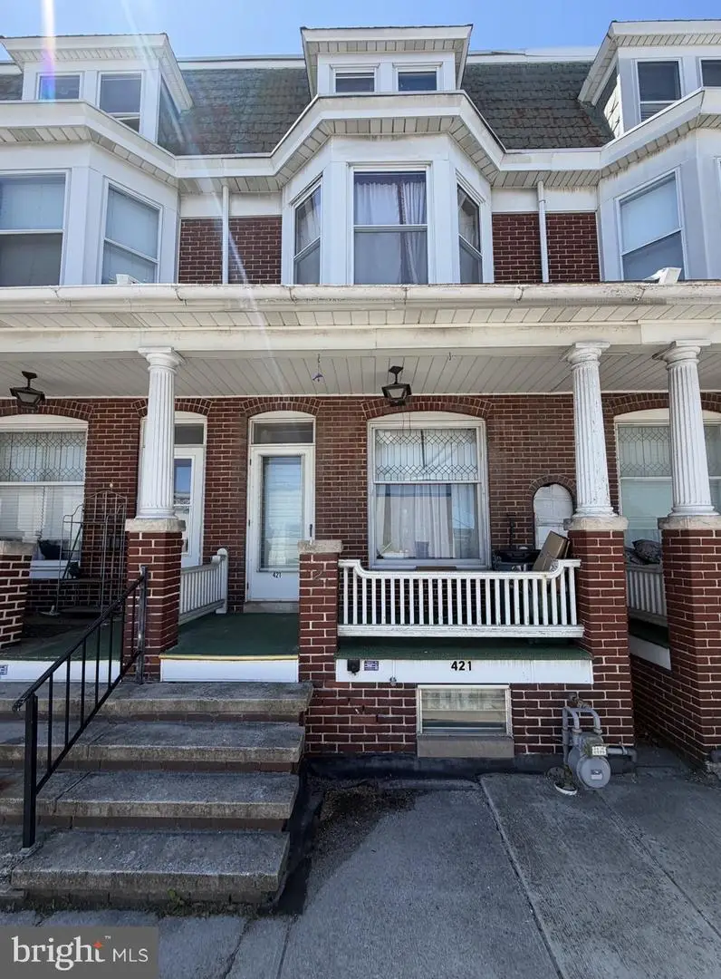 421 York St, Hanover, PA 17331 - #1