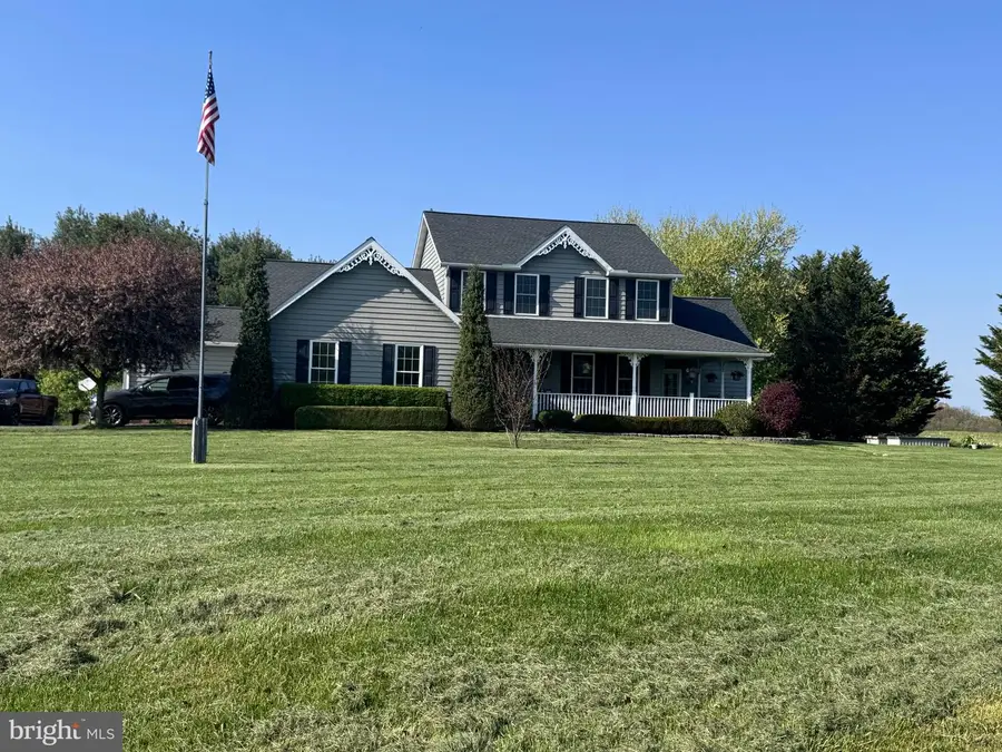 913 Bridgeton Rd, Fawn Grove, PA 17321 - #2