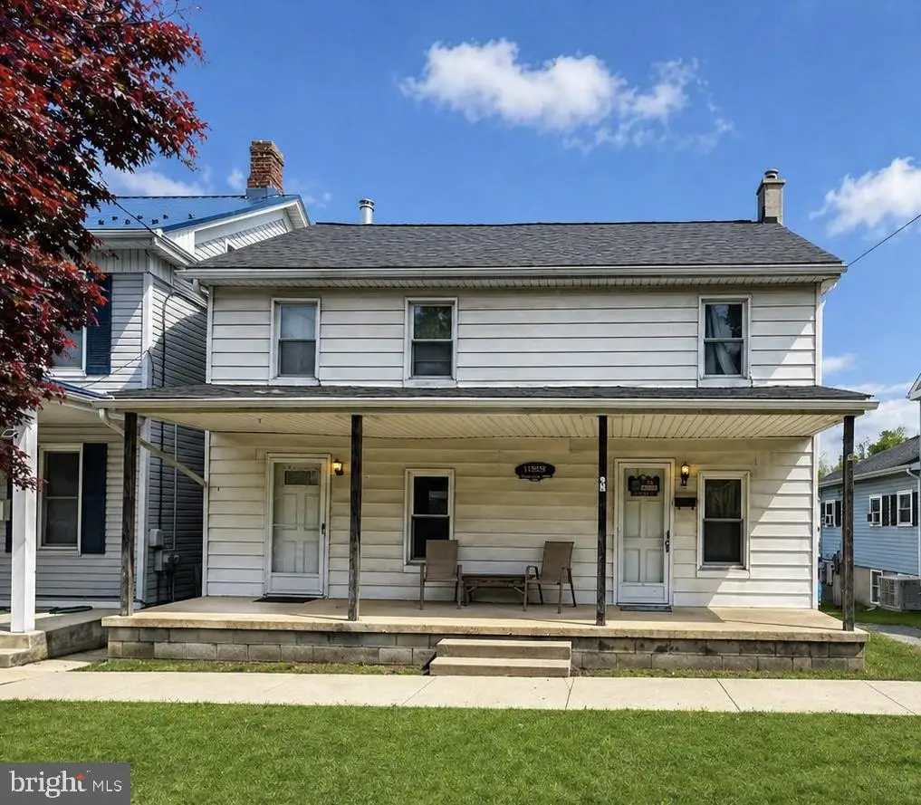 13 E Pennsylvania Ave, Yoe, PA 17313 - #1