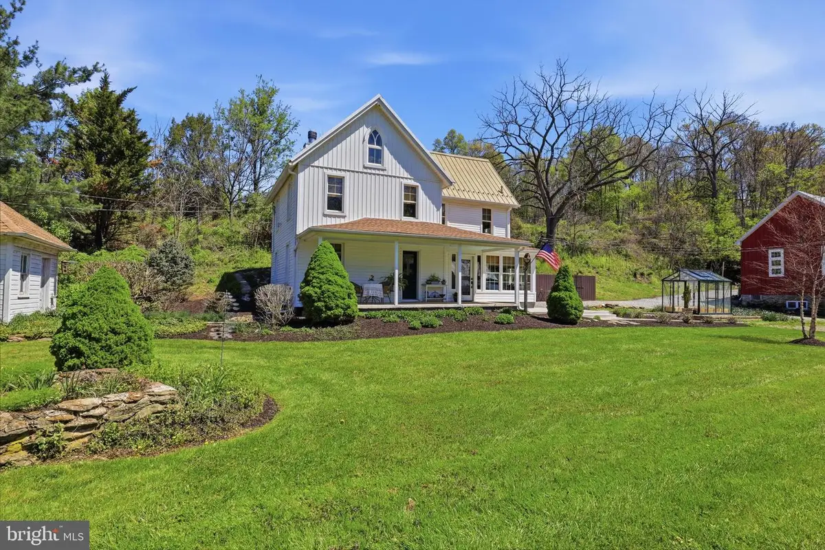 1689 Tolna Junction Ln, New Freedom, PA 17349 - #1