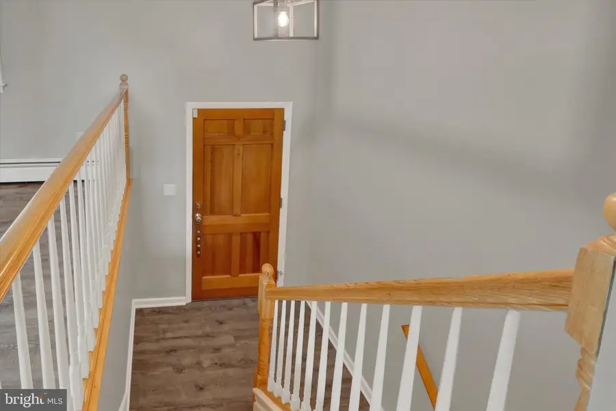2720 Freysville Rd, Red Lion, PA 17356 - #3